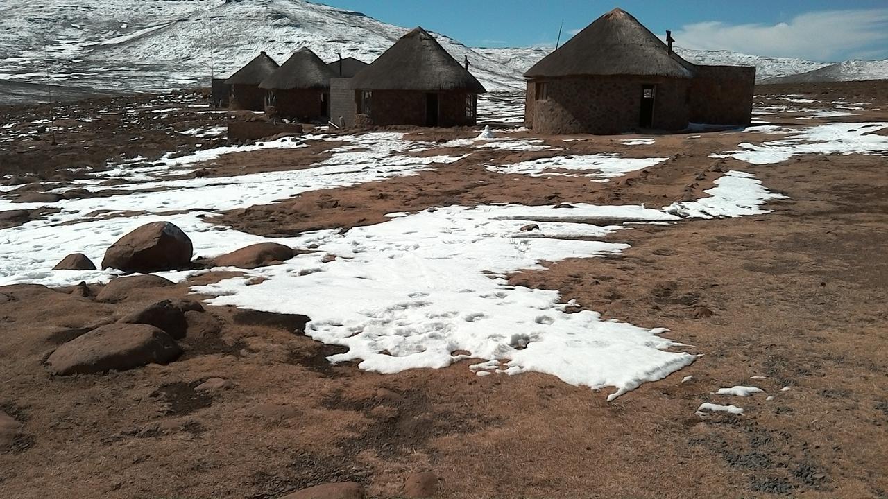 Sani Stone Lodge Mokhotlong Ngoại thất bức ảnh